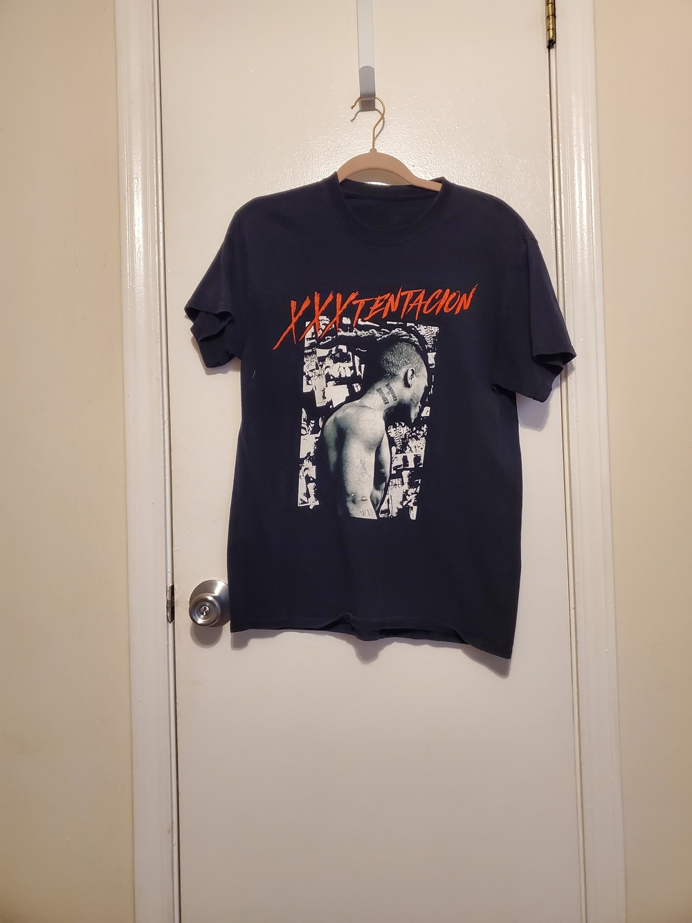 attention Navy Blue Graphic Short-Sleeve Tee with Red Script